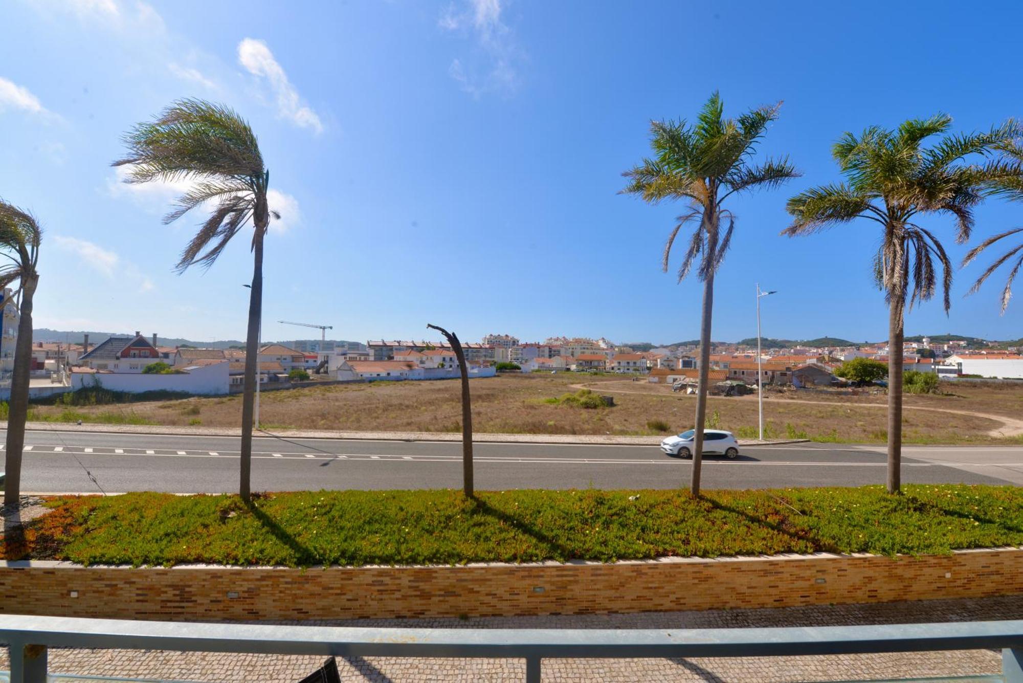 Pebble - 1 Bedroom Apartment Sleeps 5 With Pool & Tennis Court São Martinho do Porto Eksteriør bilde